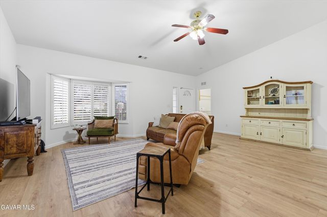 363 Pepper Drive, Tehachapi, CA 93561