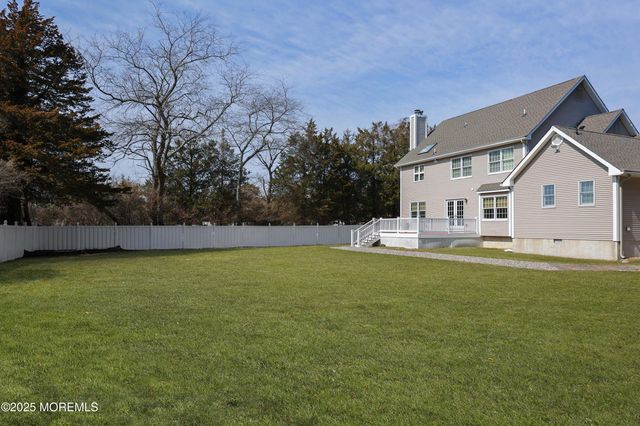 145 Dugan Lane, Toms River, NJ 08753