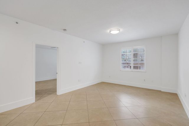 250 NE 3rd Avenue 1207, Delray Beach, FL 33444