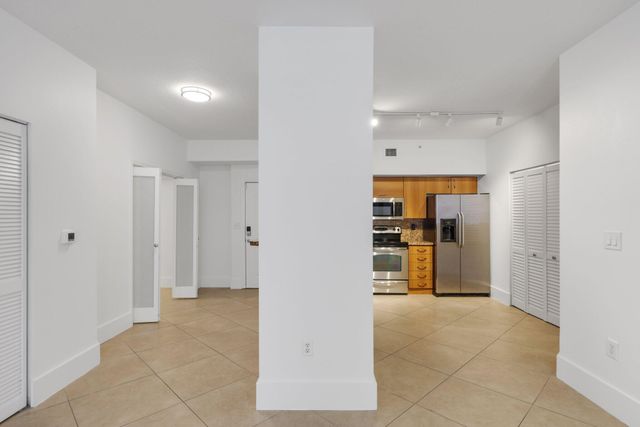 250 NE 3rd Avenue 1207, Delray Beach, FL 33444