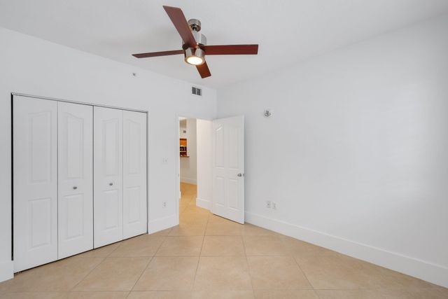 250 NE 3rd Avenue 1207, Delray Beach, FL 33444