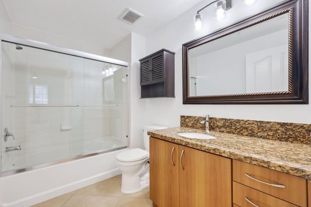 250 NE 3rd Avenue 1207, Delray Beach, FL 33444