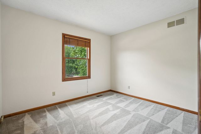 4806 Taylor Street, Davenport, IA 52806