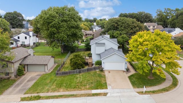 4806 Taylor Street, Davenport, IA 52806