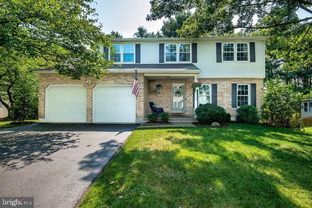 115 E WILKERDEAN DR, Newark, DE 19711