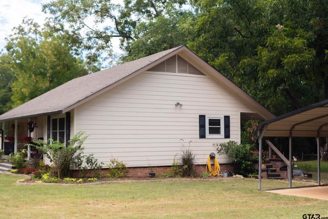 323 County Road 1519, Jacksonville, TX 75766