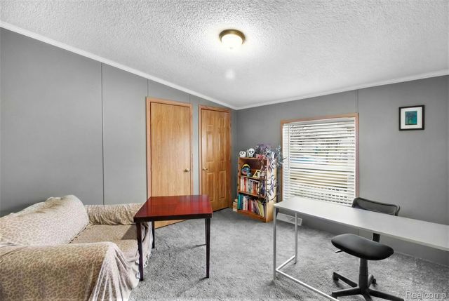 2351 Hiddenview Drive, Berlin Charter Township, MI 48166