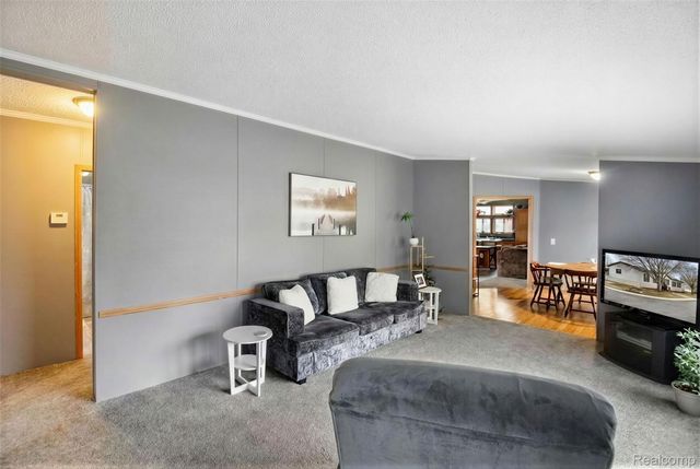 2351 Hiddenview Drive, Berlin Charter Township, MI 48166