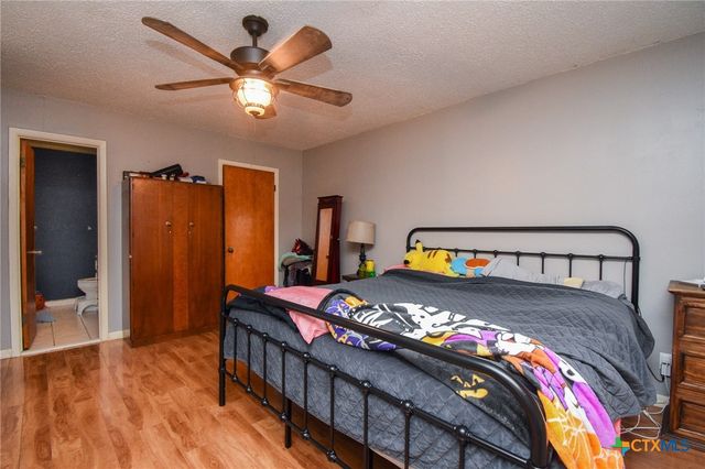 206 Gettysburg Drive, Victoria, TX 77904