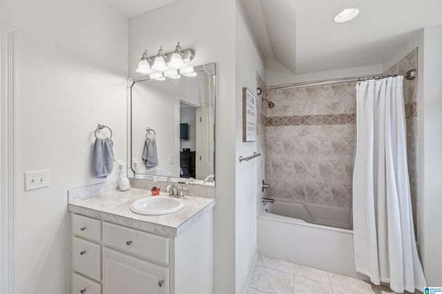 1408 SUTHERLAND PLACE, Hoover, AL 35242