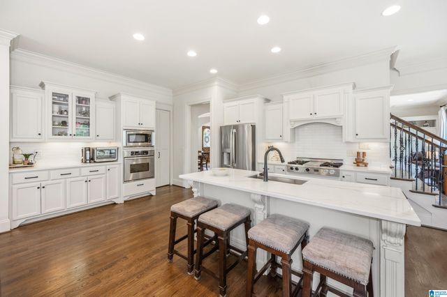 1408 SUTHERLAND PLACE, Hoover, AL 35242
