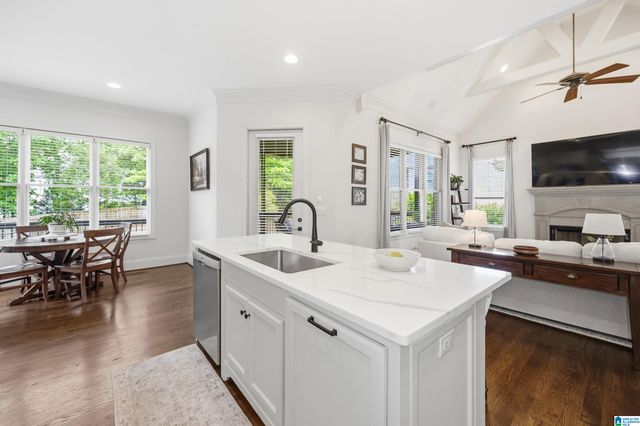 1408 SUTHERLAND PLACE, Hoover, AL 35242