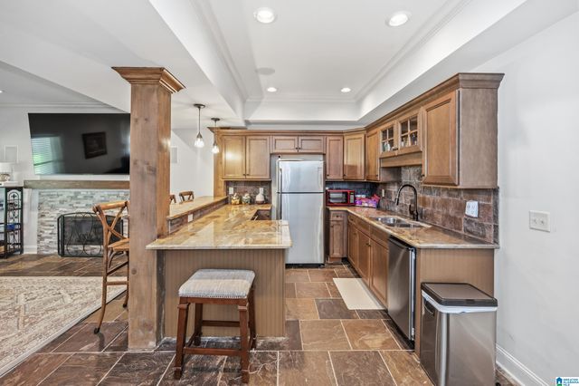 1408 SUTHERLAND PLACE, Hoover, AL 35242