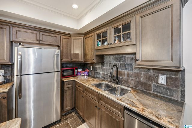 1408 SUTHERLAND PLACE, Hoover, AL 35242