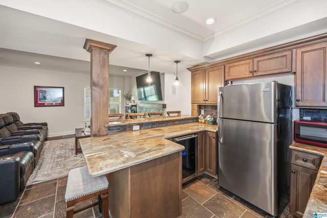 1408 SUTHERLAND PLACE, Hoover, AL 35242