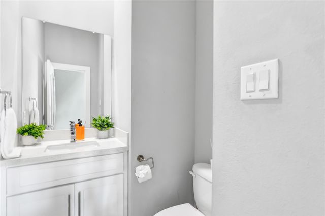 1310 Roberts Street, Houston, TX 77003