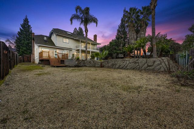 2010 Nicklaus Cir, Roseville, CA 95678