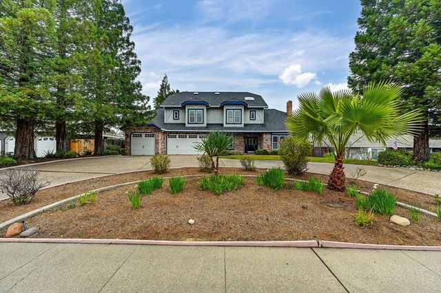 2010 Nicklaus Cir, Roseville, CA 95678
