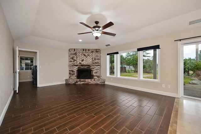 2010 Nicklaus Cir, Roseville, CA 95678