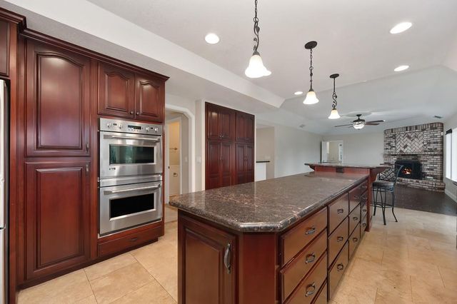 2010 Nicklaus Cir, Roseville, CA 95678