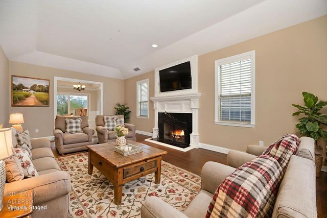 2010 Nicklaus Cir, Roseville, CA 95678