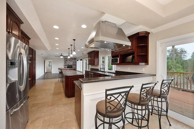 2010 Nicklaus Cir, Roseville, CA 95678