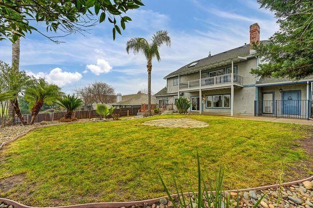 2010 Nicklaus Cir, Roseville, CA 95678