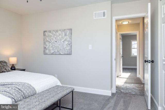 209 W EDGEWATER WAY, Newark, DE 19702