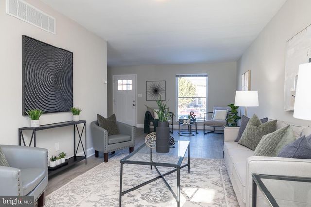 209 W EDGEWATER WAY, Newark, DE 19702