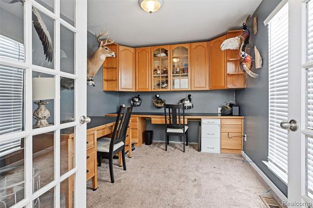 3800 Snowden Lane, Howell, MI 48843