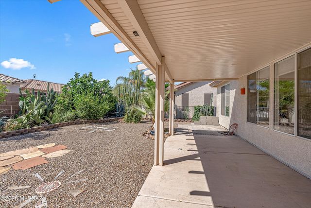 7541 W Wandering Coyote Drive, Tucson, AZ 85743