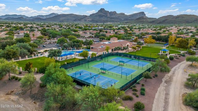 7541 W Wandering Coyote Drive, Tucson, AZ 85743