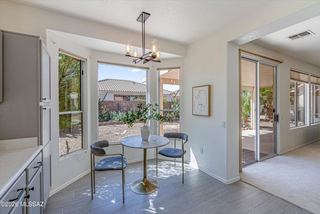 7541 W Wandering Coyote Drive, Tucson, AZ 85743