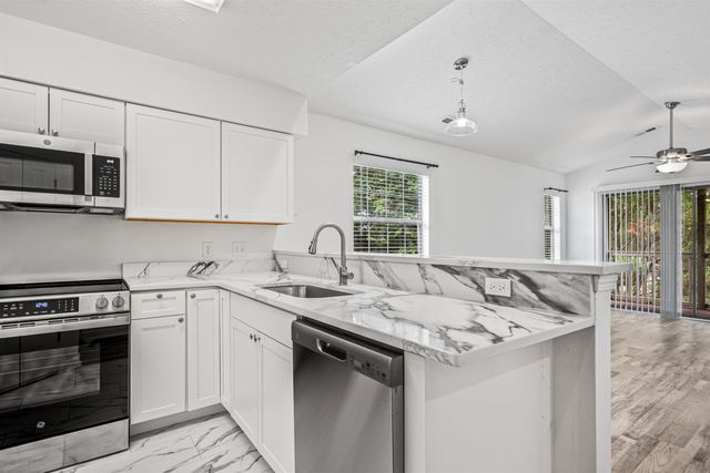 215 Pinehurst Ln Unit 7E, Pawleys Island, SC 29585