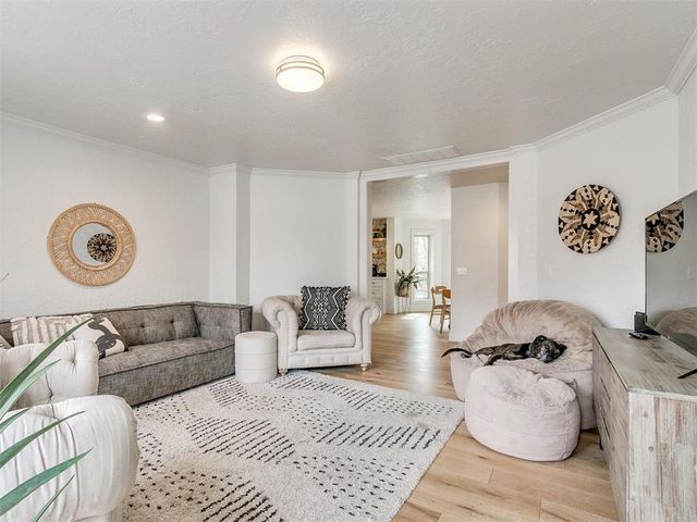 2904 Castlewood Drive, Norman, OK 73072