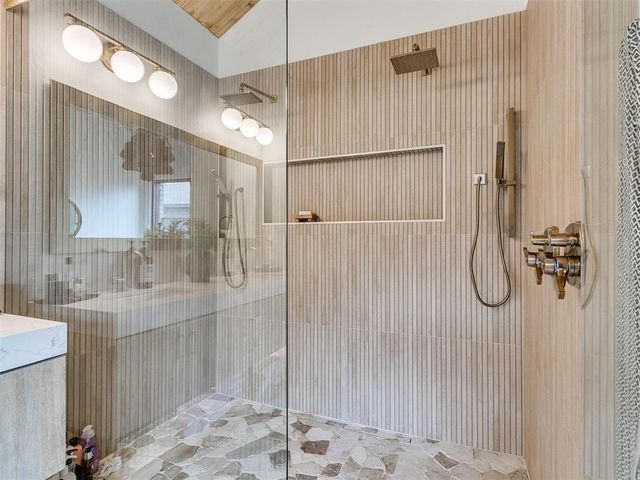 2904 Castlewood Drive, Norman, OK 73072