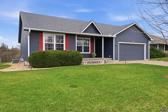 3808 NW Cherry Creek DR, Topeka, KS 66618