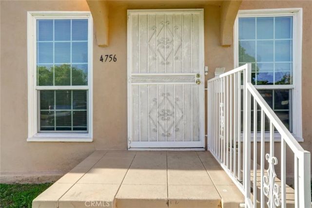 4756 Edgewood, Los Angeles, CA 90019