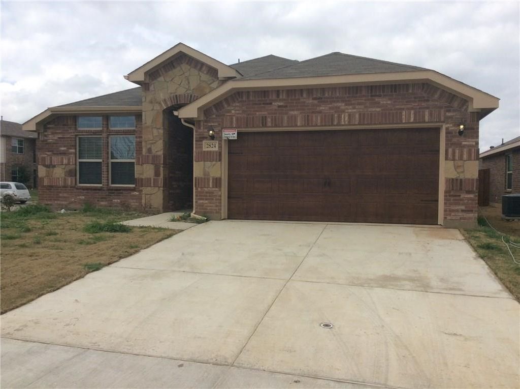 2824 Stonewall Lane, Fort Worth, TX 76123