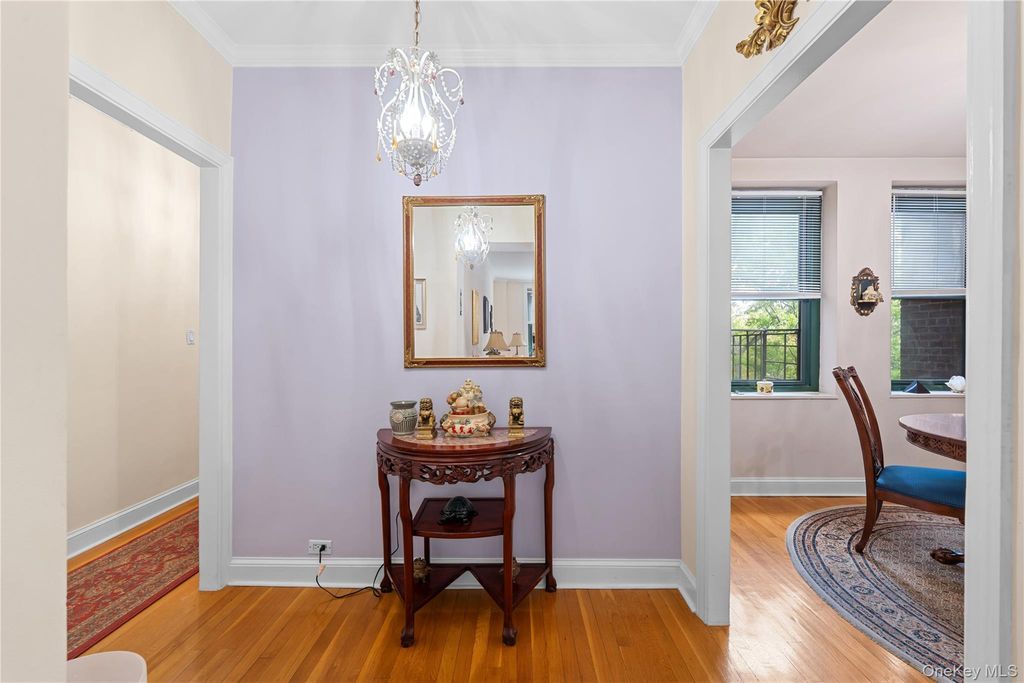 78-10 34 Avenue 4J, Jackson Heights, NY 11372 — photo 4