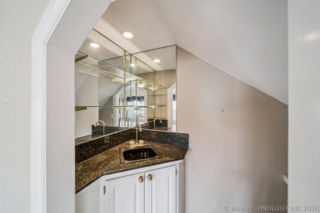 1634 E Fir Drive, Sand Springs, OK 74063