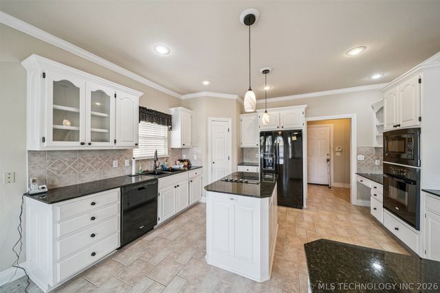 1634 E Fir Drive, Sand Springs, OK 74063