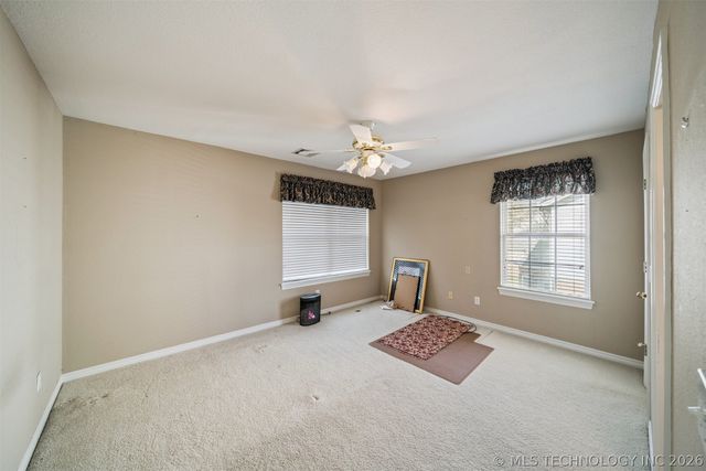 1634 E Fir Drive, Sand Springs, OK 74063