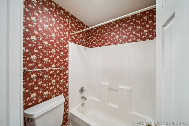 1634 E Fir Drive, Sand Springs, OK 74063