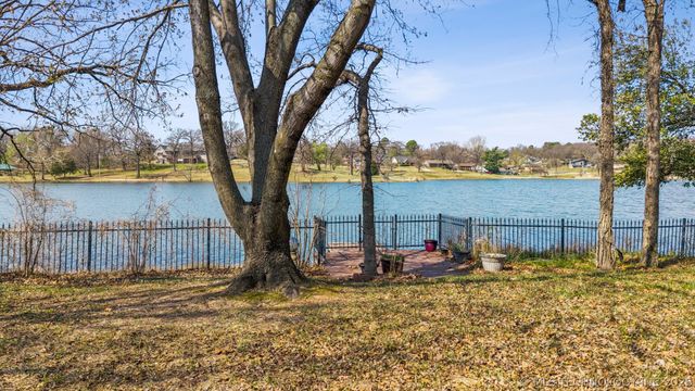 1634 E Fir Drive, Sand Springs, OK 74063