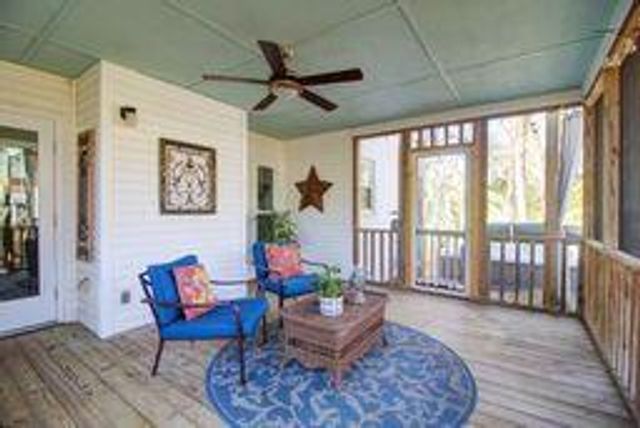 2044 Hallahan Court, Mount Pleasant, SC 29464