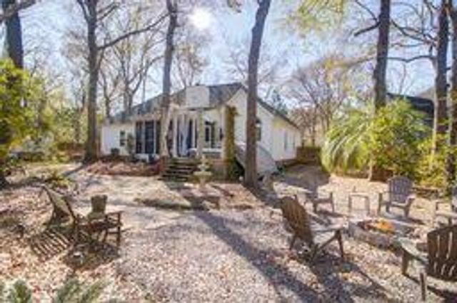 2044 Hallahan Court, Mount Pleasant, SC 29464