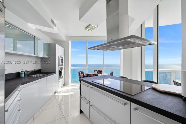 18201 Collins Ave 4709, Sunny Isles Beach, FL 33160