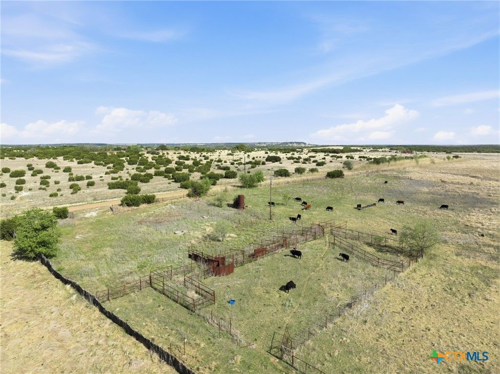 Image 1 of property listing at TBD Cr 139, Gatesville, TX 76528
