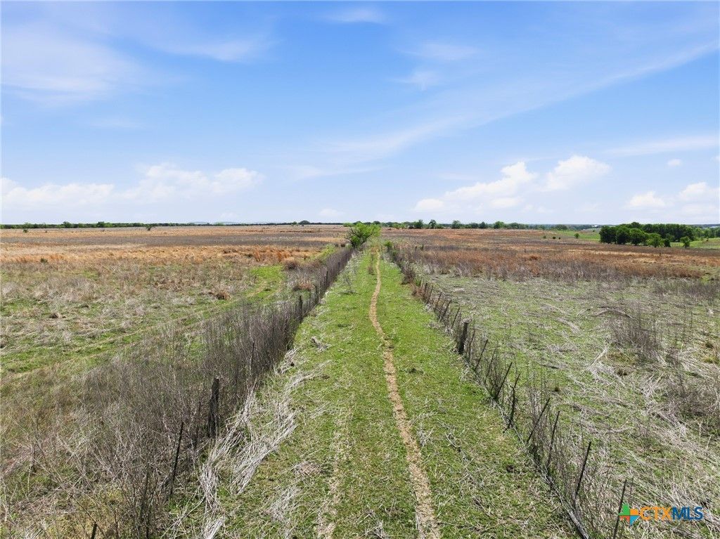 Image 15 of property listing at TBD Cr 139, Gatesville, TX 76528